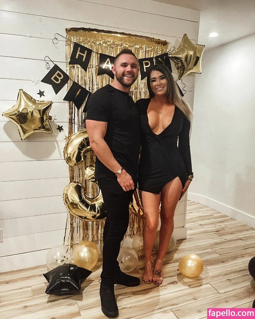 Ashleigh Lynnea Onlyfans Photo Gallery 