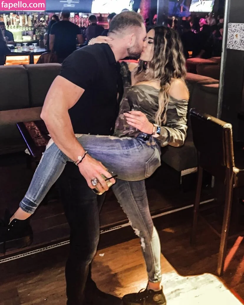 Ashleigh Lynnea Onlyfans Photo Gallery 