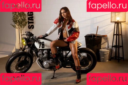 Sisi Rose Onlyfans Photo Gallery 