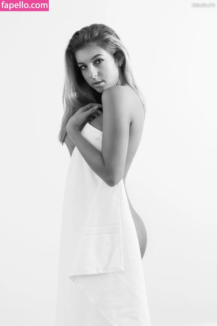 Luisasmiling Onlyfans Photo Gallery 