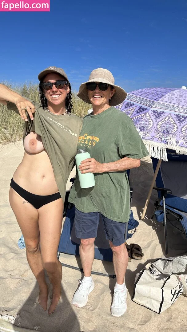 Comfortableinmyskin Onlyfans Photo Gallery 