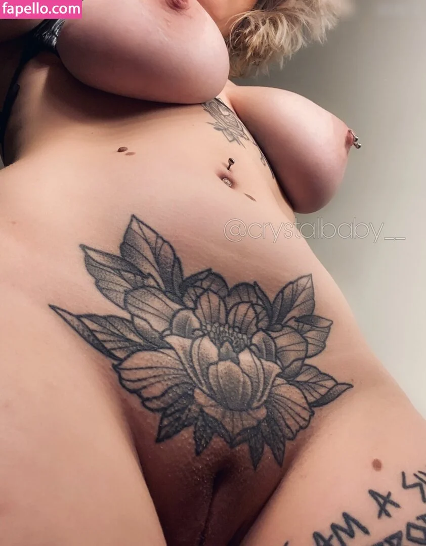 Maz Crystal Onlyfans Photo Gallery 