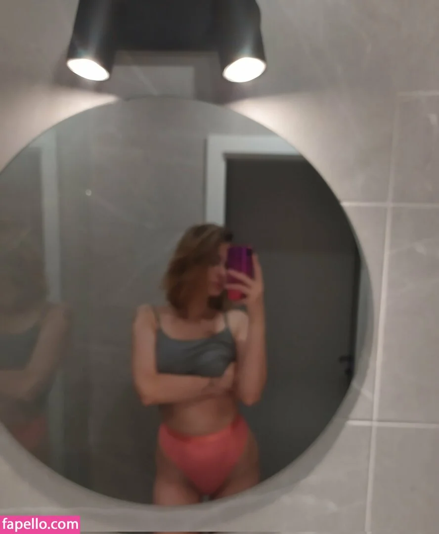 mini__pi_g Onlyfans Photo Gallery 