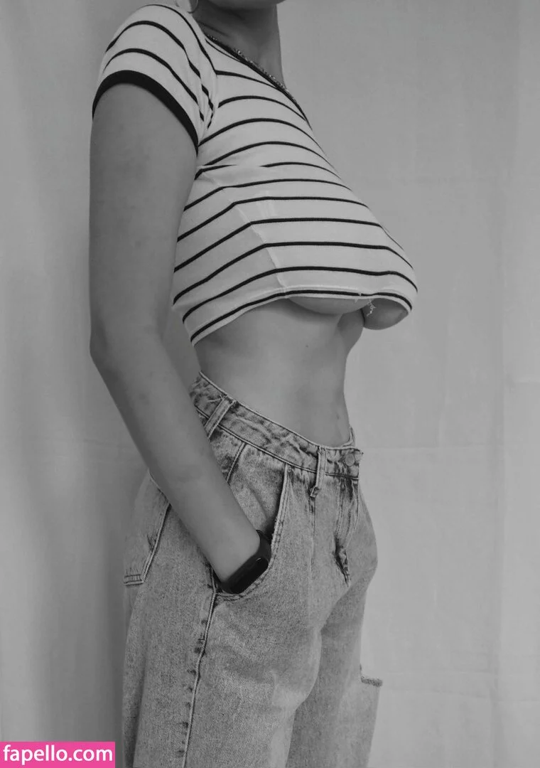 mini__pi_g Onlyfans Photo Gallery 