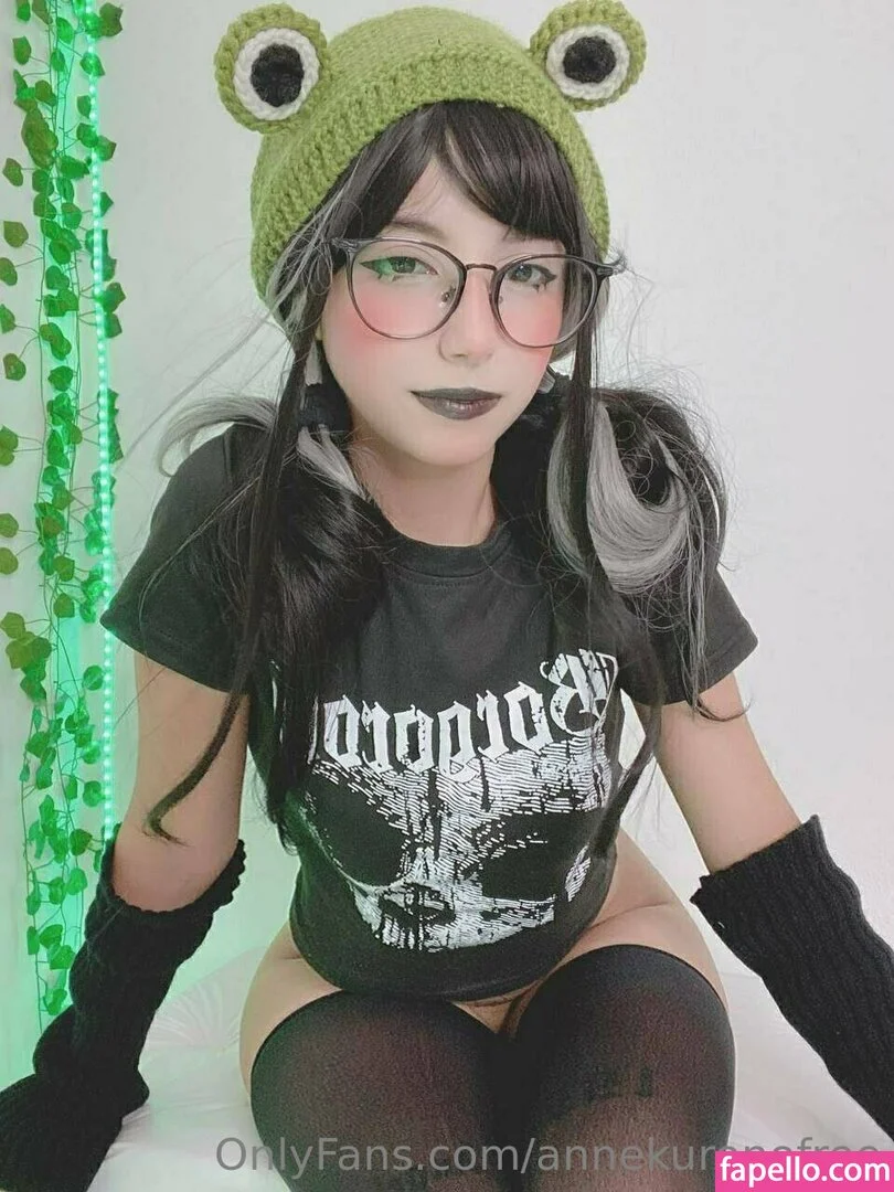 annekuronofree Onlyfans Photo Gallery 