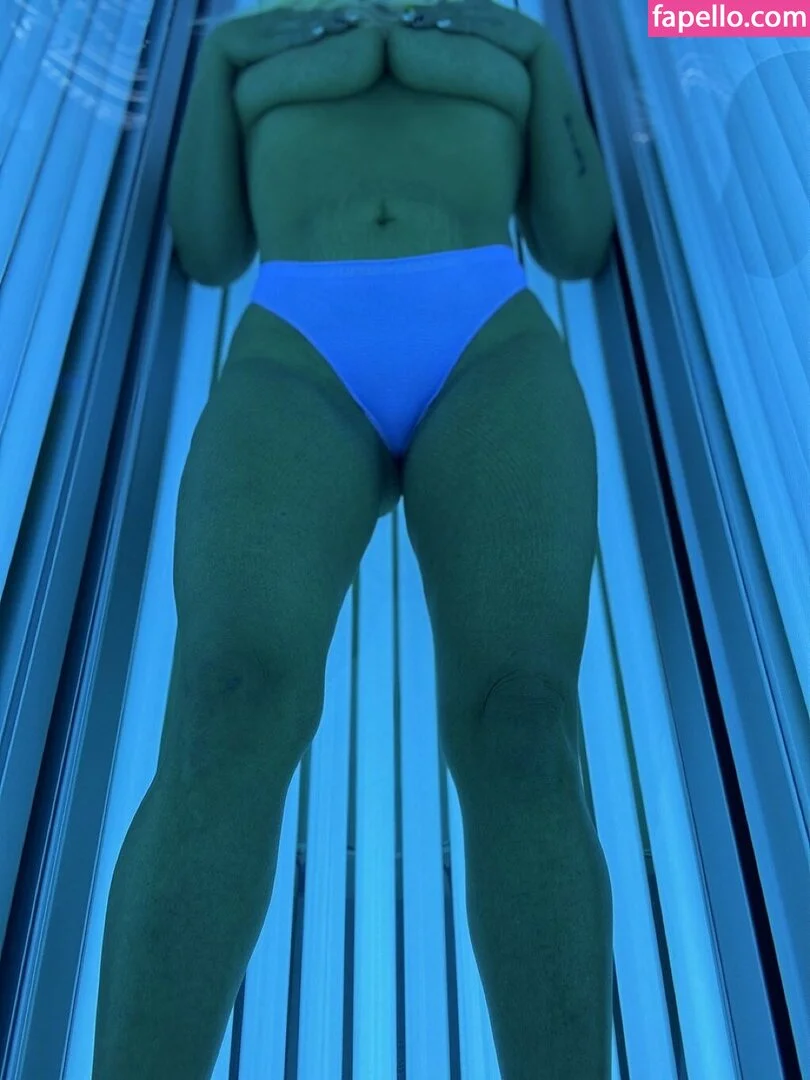 bigtitsmcgee612 Onlyfans Photo Gallery 