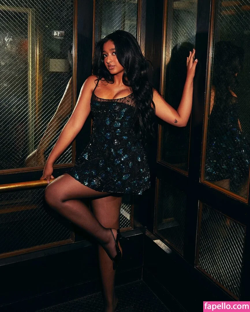 Maitreyi Ramakrishnan Onlyfans Photo Gallery 