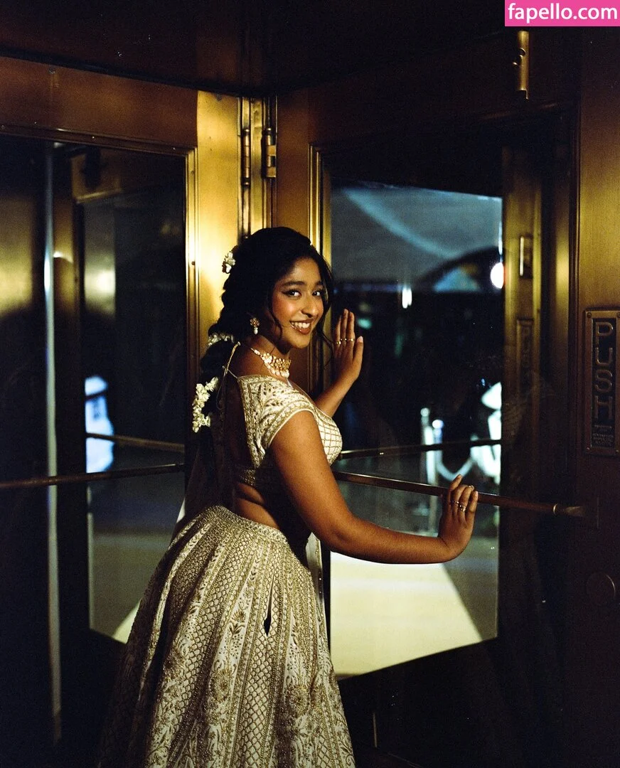 Maitreyi Ramakrishnan Onlyfans Photo Gallery 