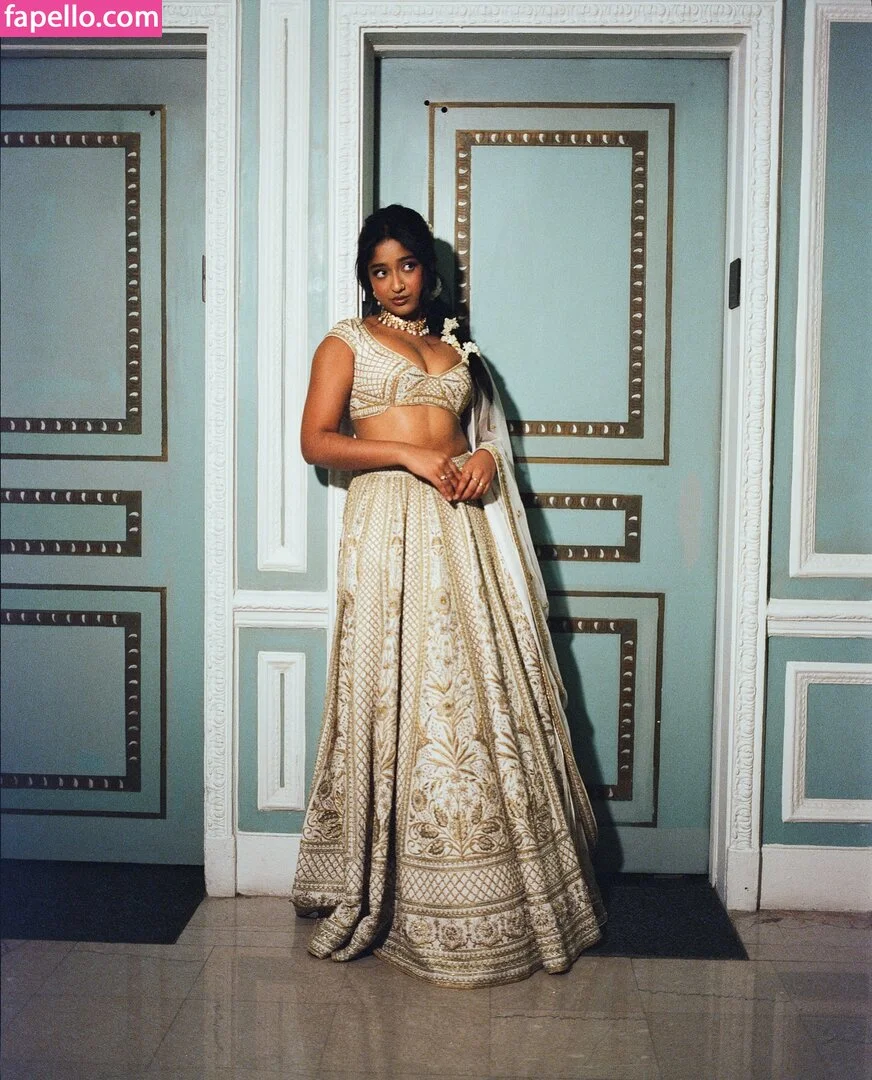 Maitreyi Ramakrishnan Onlyfans Photo Gallery 