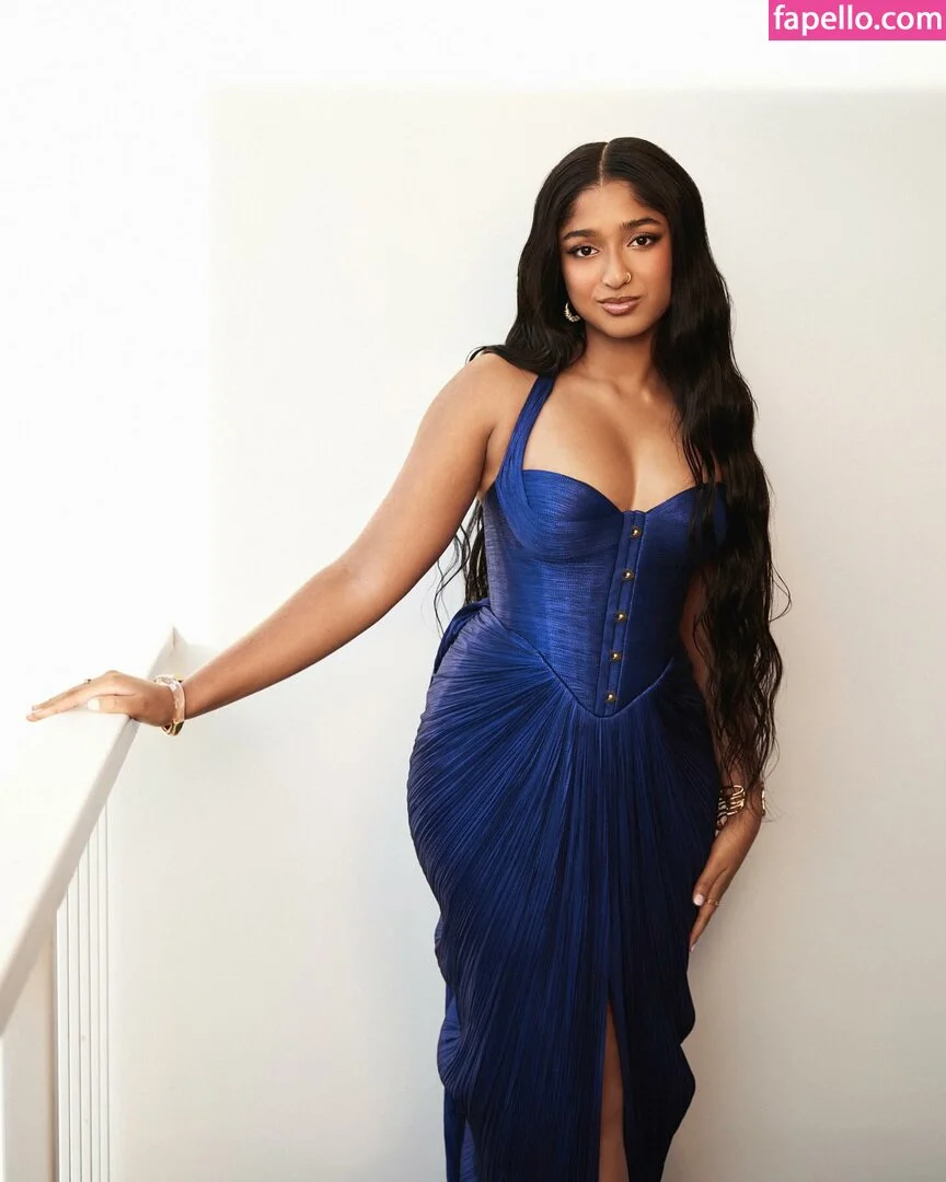 Maitreyi Ramakrishnan Onlyfans Photo Gallery 