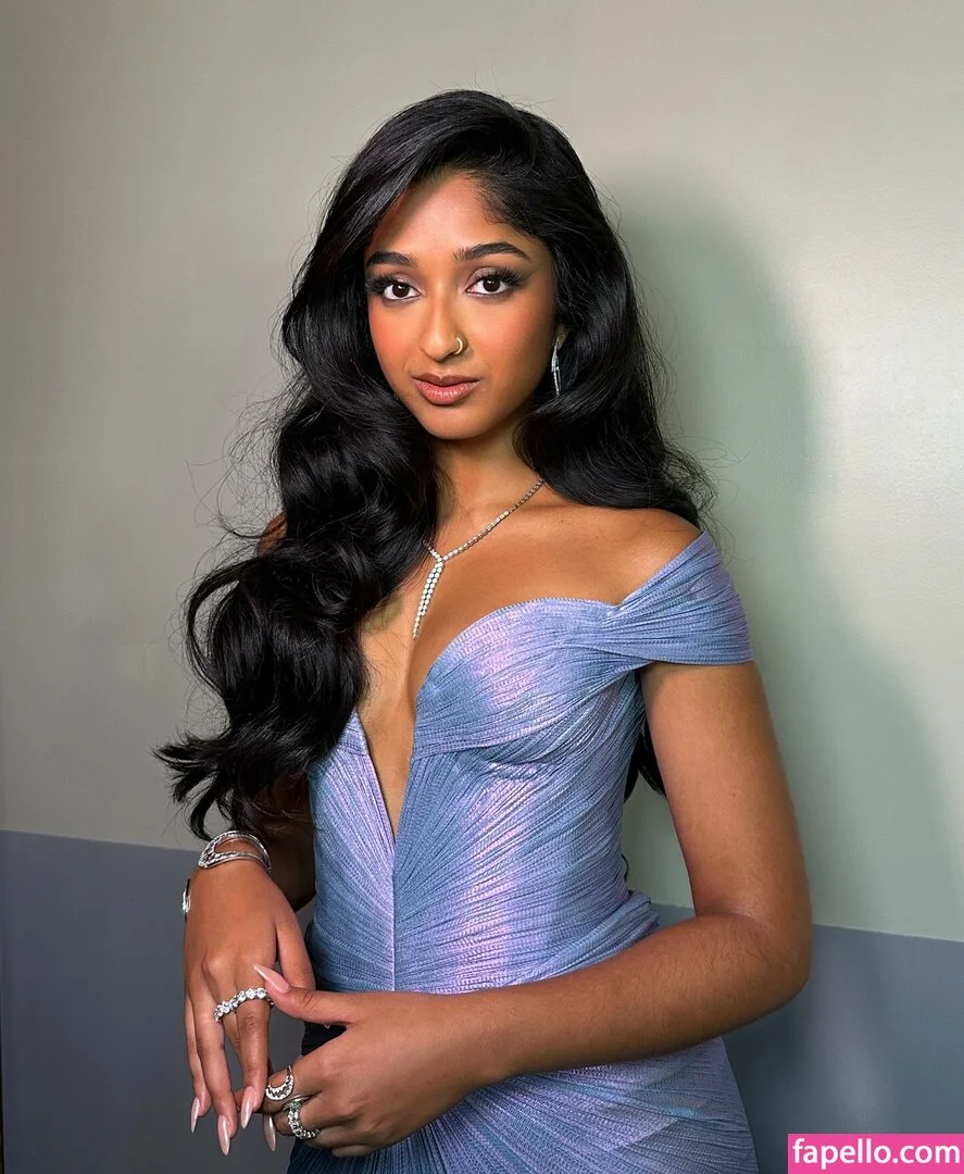 Maitreyi Ramakrishnan Onlyfans Photo Gallery 