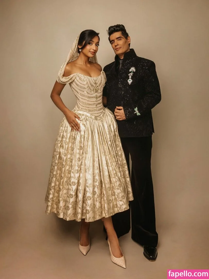 Maitreyi Ramakrishnan Onlyfans Photo Gallery 