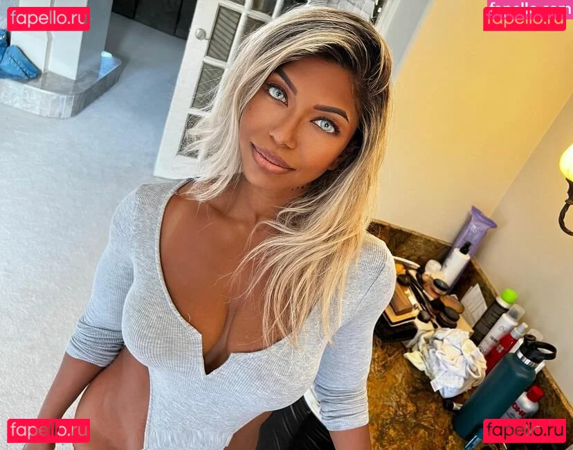 Urlilloli Onlyfans Photo Gallery 