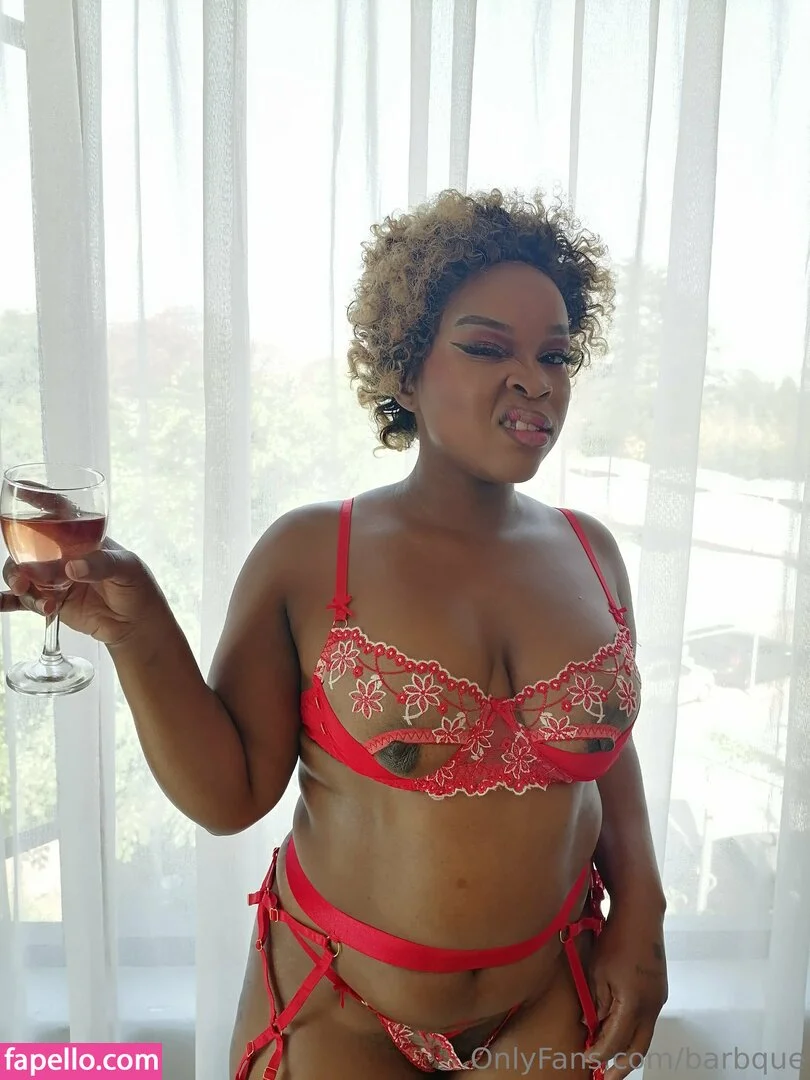 barbque Onlyfans Photo Gallery 