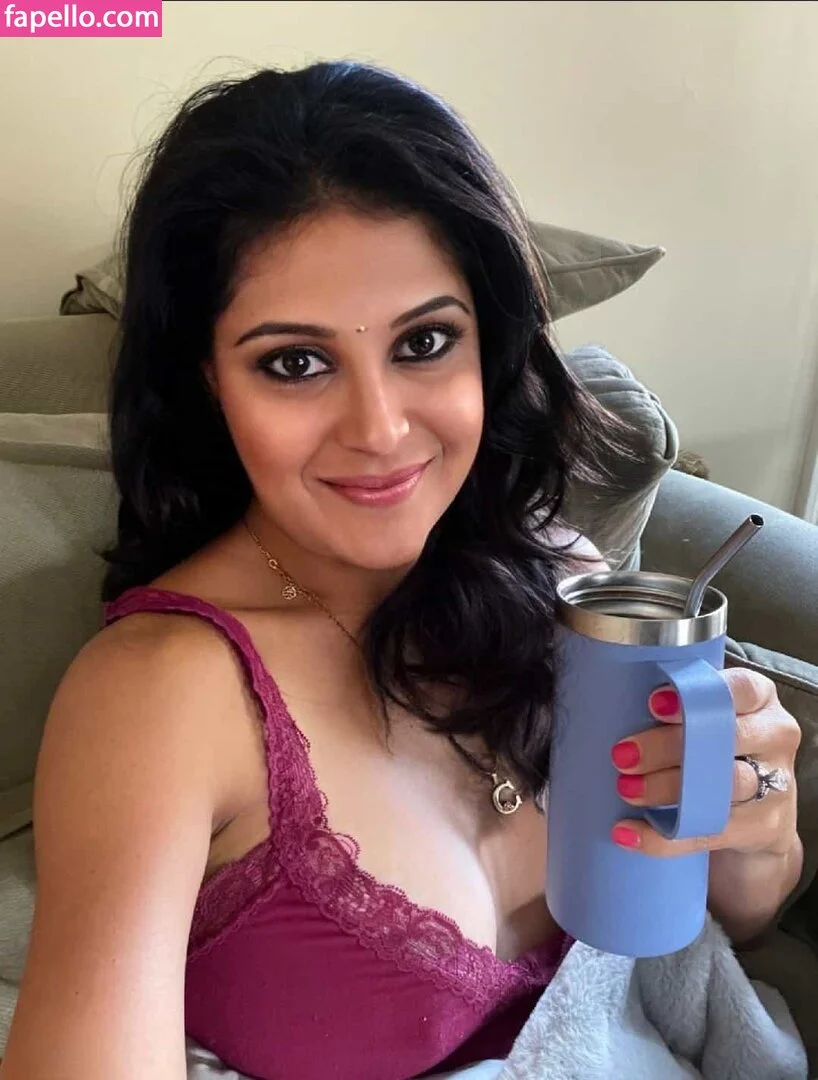 Damini Arora Onlyfans Photo Gallery 