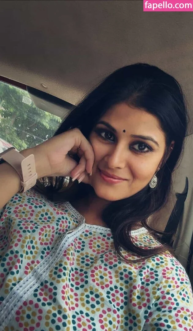 Damini Arora Onlyfans Photo Gallery 