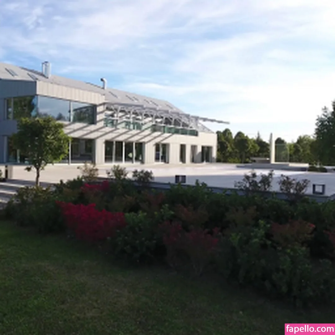 Blu Chanelle Onlyfans Photo Gallery 