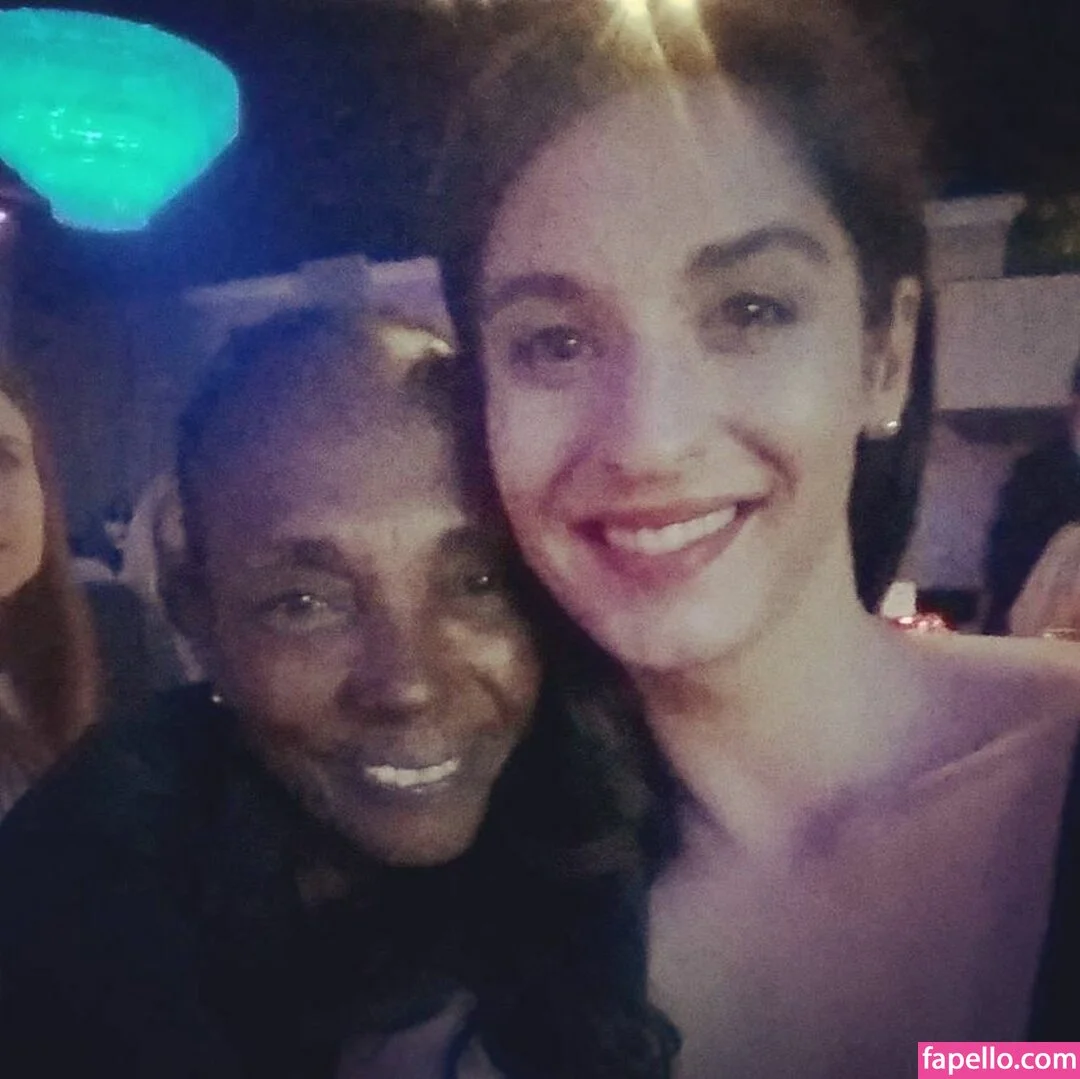 Laura Eldred Onlyfans Photo Gallery 