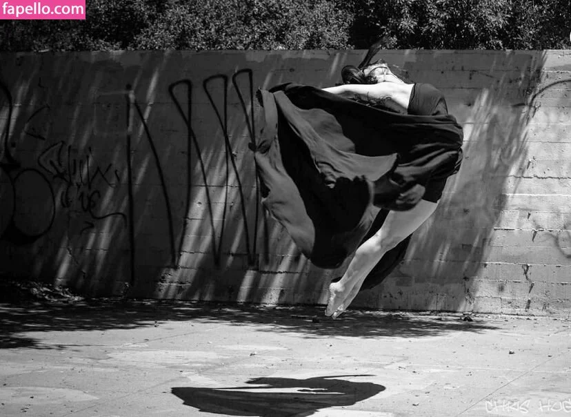 Laura Eldred Onlyfans Photo Gallery 