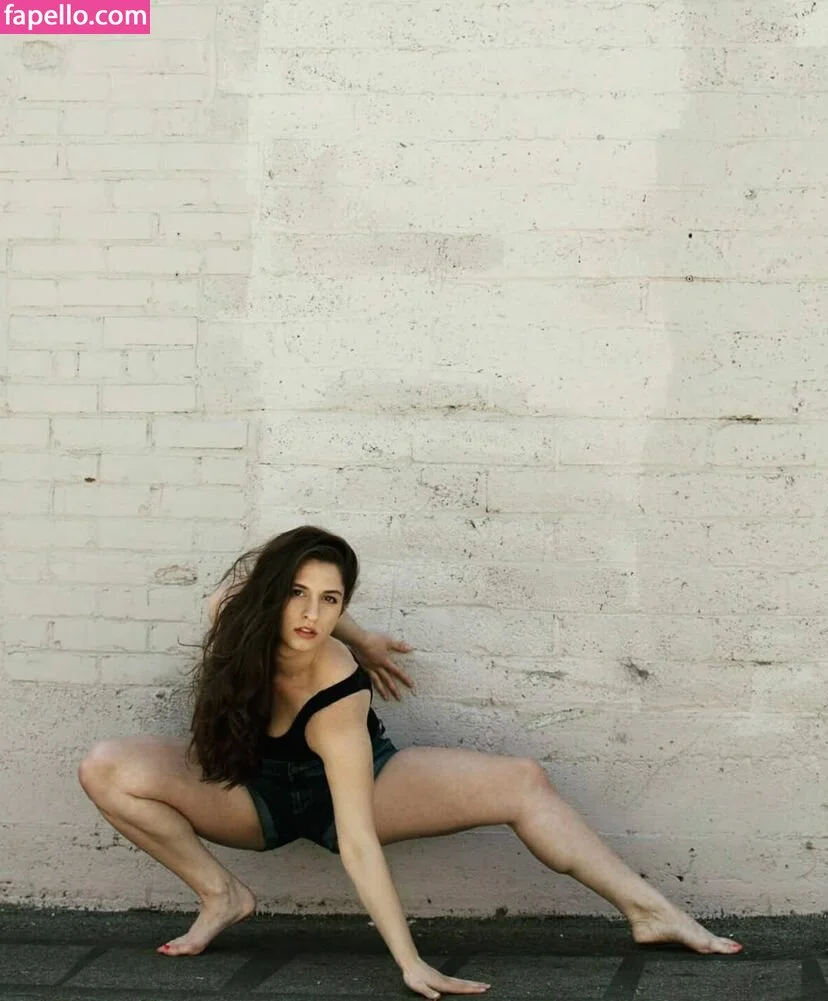 Laura Eldred Onlyfans Photo Gallery 