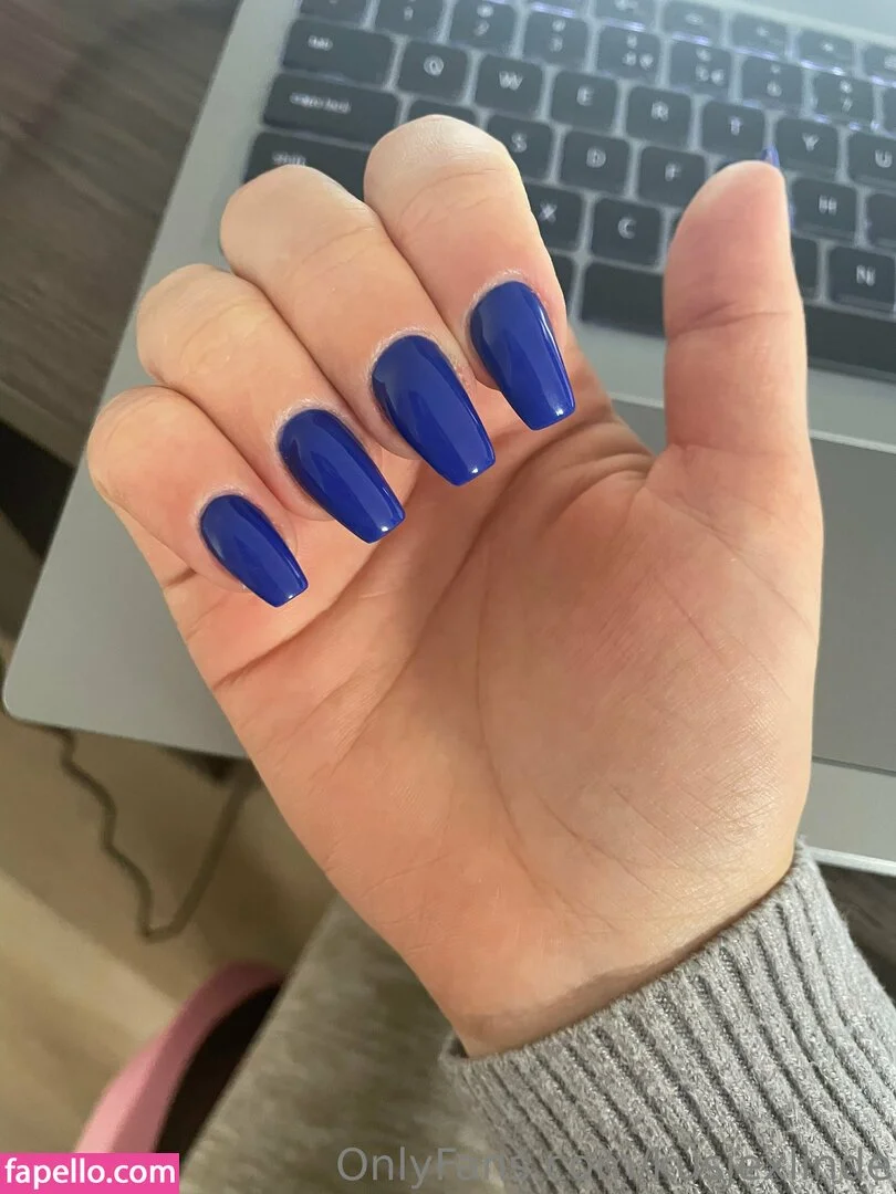 kusjexlinde Onlyfans Photo Gallery 