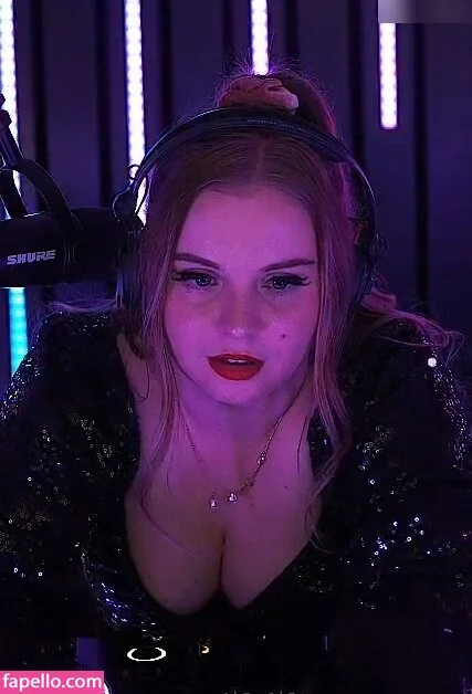 Narilah Onlyfans Photo Gallery 