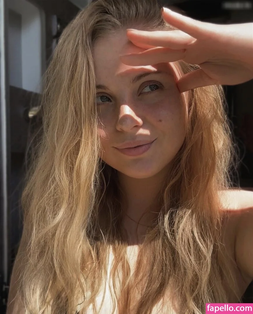 Narilah Onlyfans Photo Gallery 