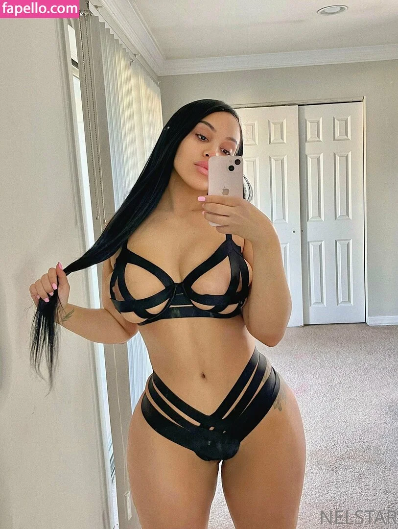 neljassenia Onlyfans Photo Gallery 