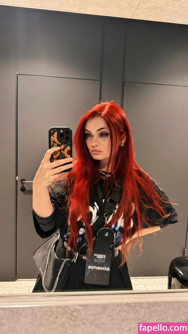 Analag.a Onlyfans Photo Gallery 