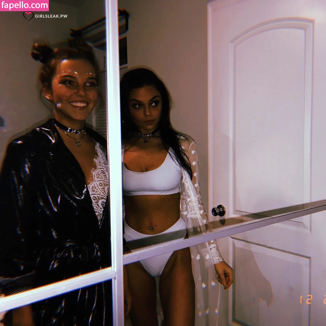 Clare Temerowski Onlyfans Photo Gallery 