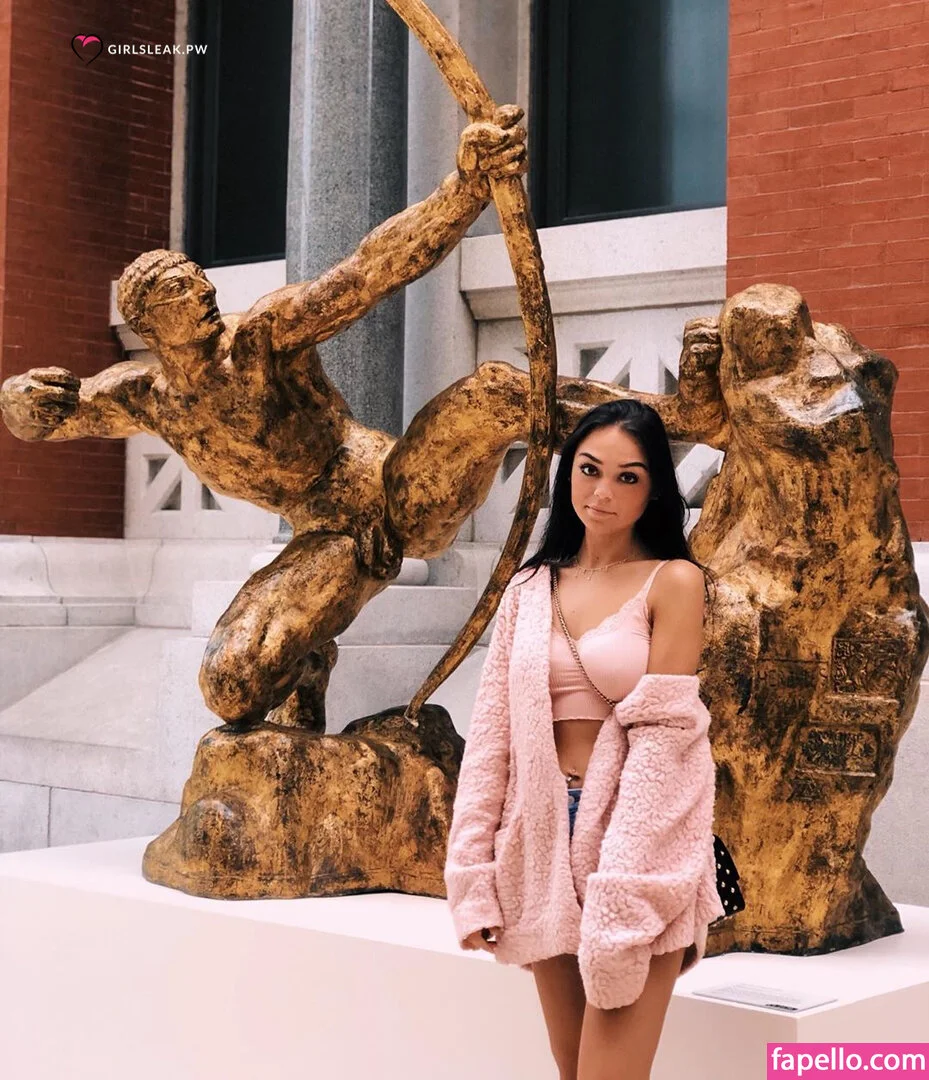 Clare Temerowski Onlyfans Photo Gallery 