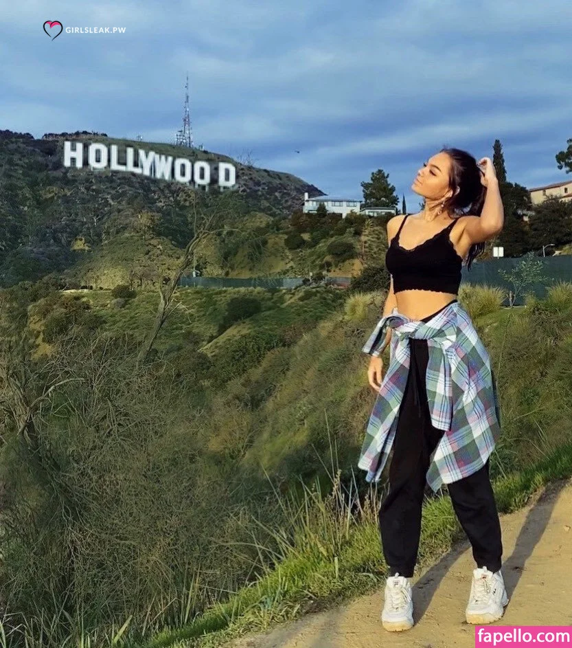 Clare Temerowski Onlyfans Photo Gallery 