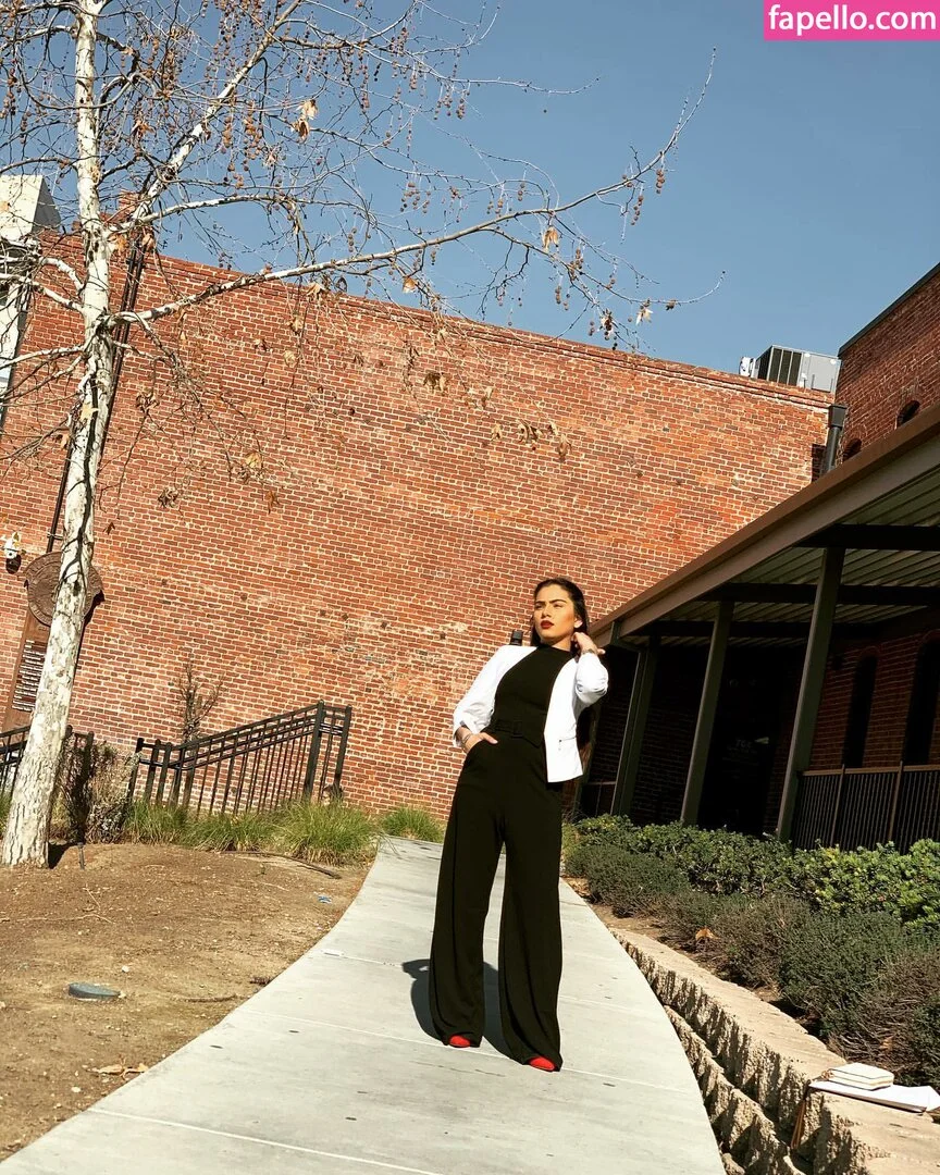 Sukh Bains Onlyfans Photo Gallery 