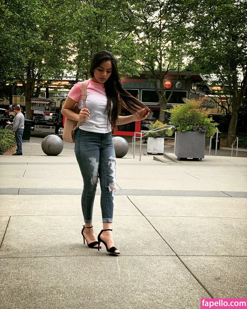 Sukh Bains Onlyfans Photo Gallery 