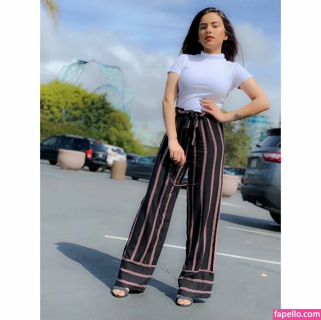 Sukh Bains Onlyfans Photo Gallery 