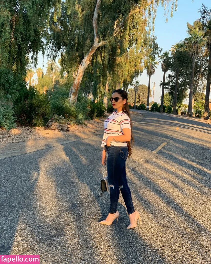 Sukh Bains Onlyfans Photo Gallery 