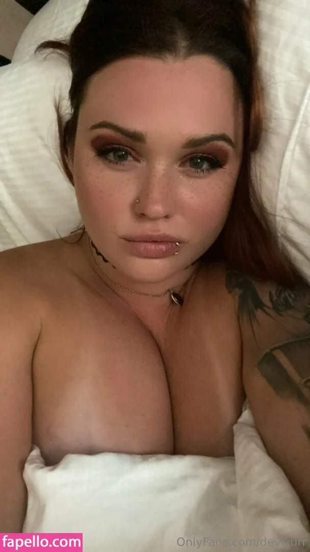 devikurr Onlyfans Photo Gallery 