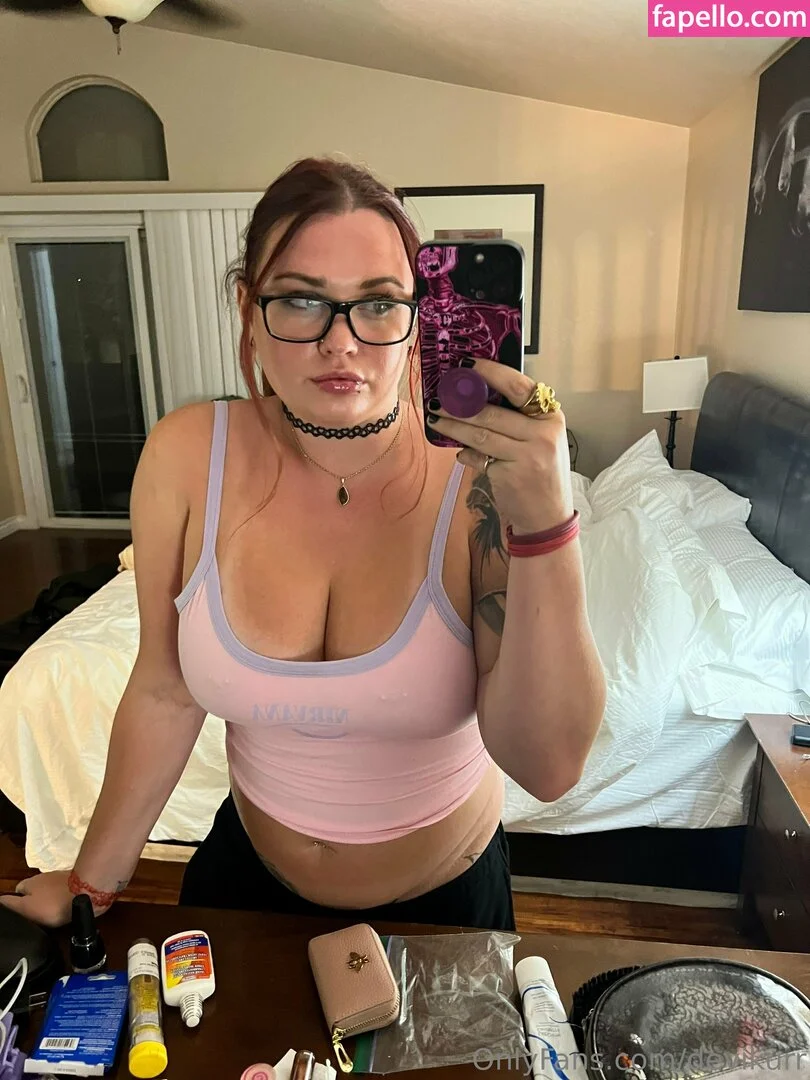 devikurr Onlyfans Photo Gallery 