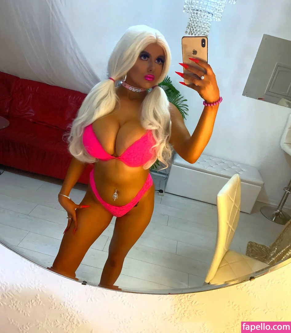 Jade Lyne Onlyfans Photo Gallery 