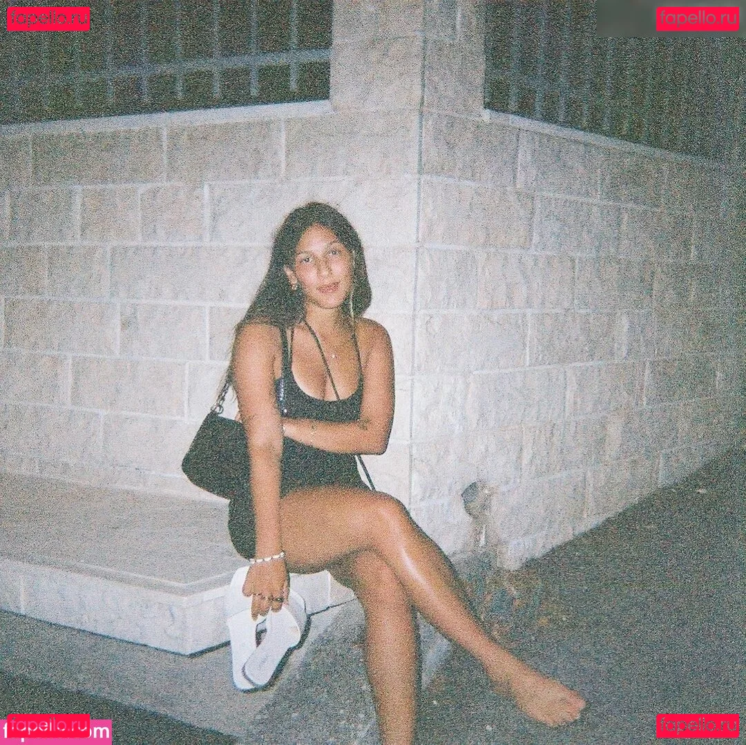 Larush Onlyfans Photo Gallery 