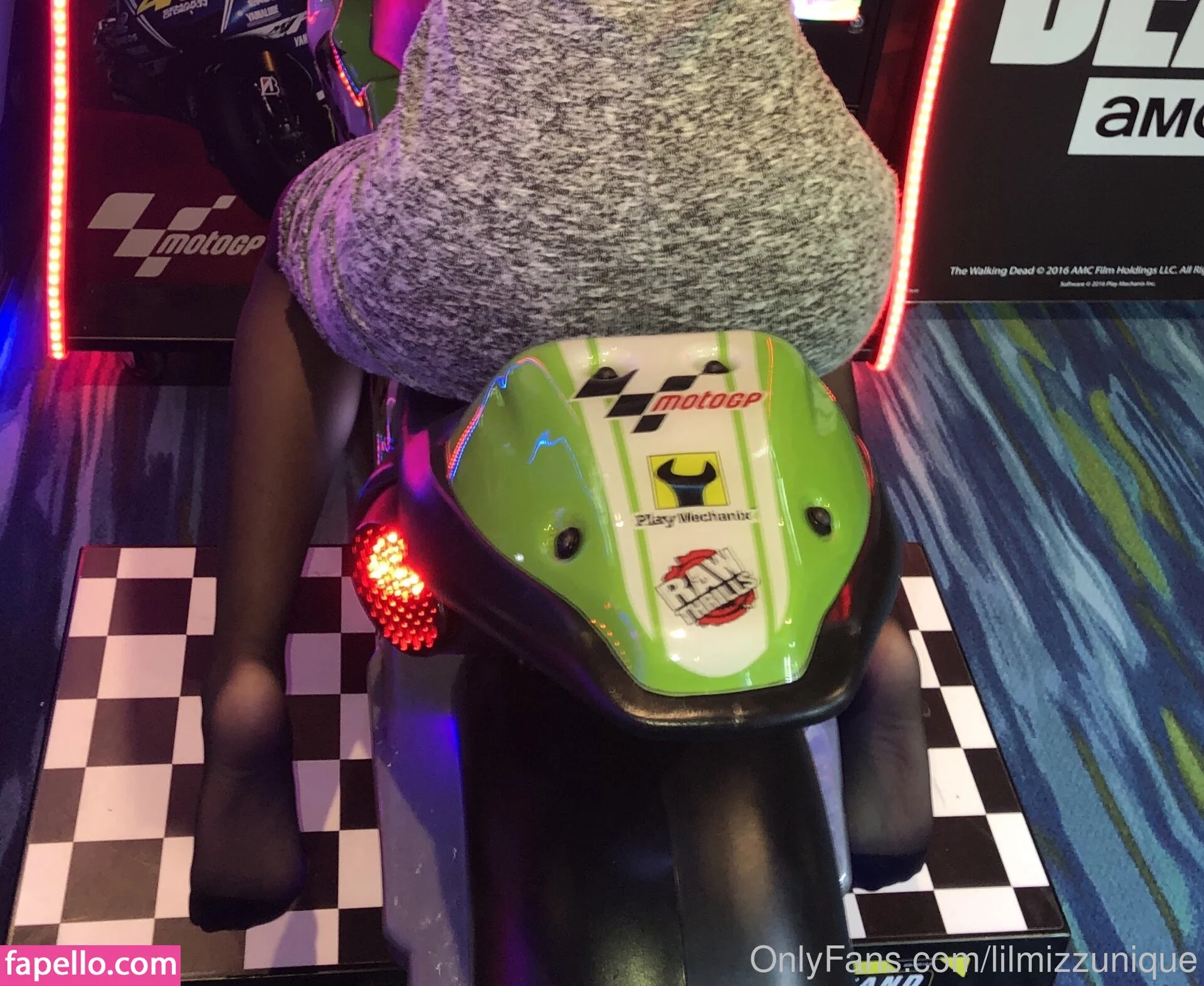 lilmizzunique Onlyfans Photo Gallery 