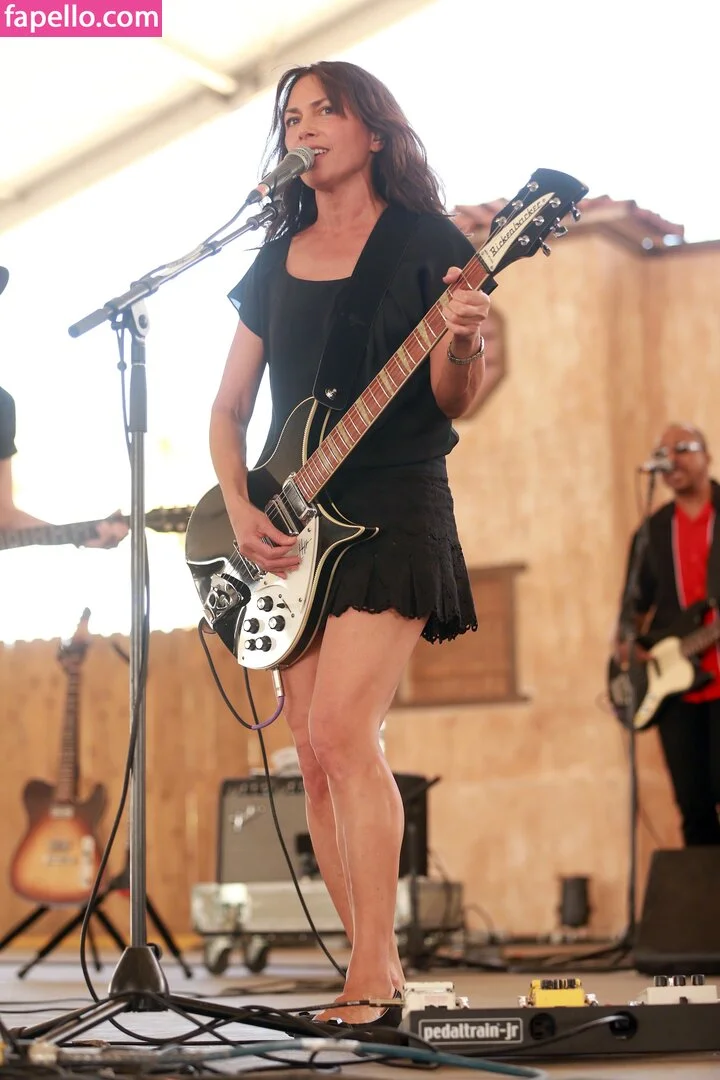 Susannah Onlyfans Photo Gallery 