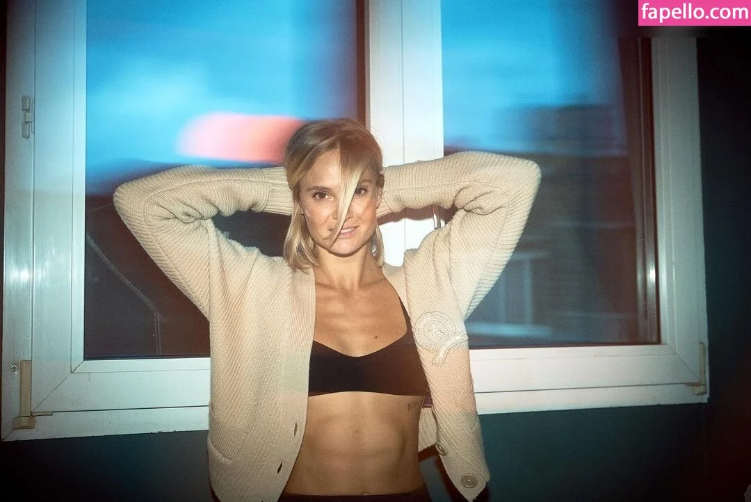 Pia Stutzenstein Onlyfans Photo Gallery 