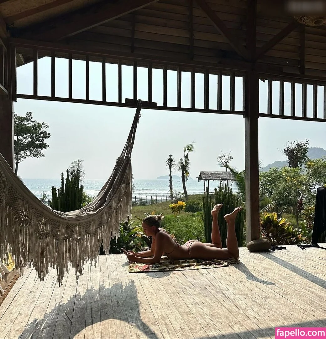 Pia Stutzenstein Onlyfans Photo Gallery 