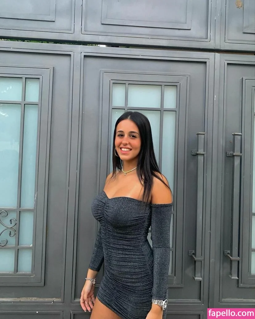 May Cohen Onlyfans Photo Gallery 