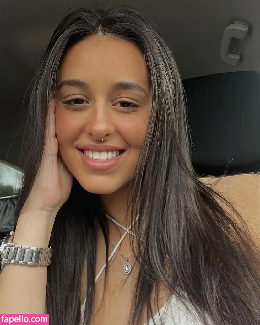 May Cohen Onlyfans Photo Gallery 