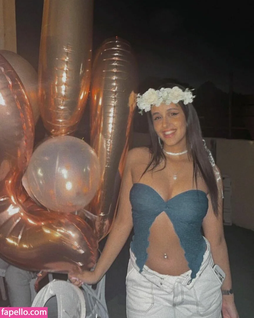 May Cohen Onlyfans Photo Gallery 