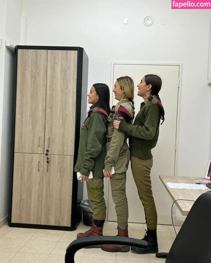 May Cohen Onlyfans Photo Gallery 