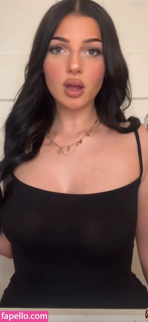 Nikelein Onlyfans Photo Gallery 