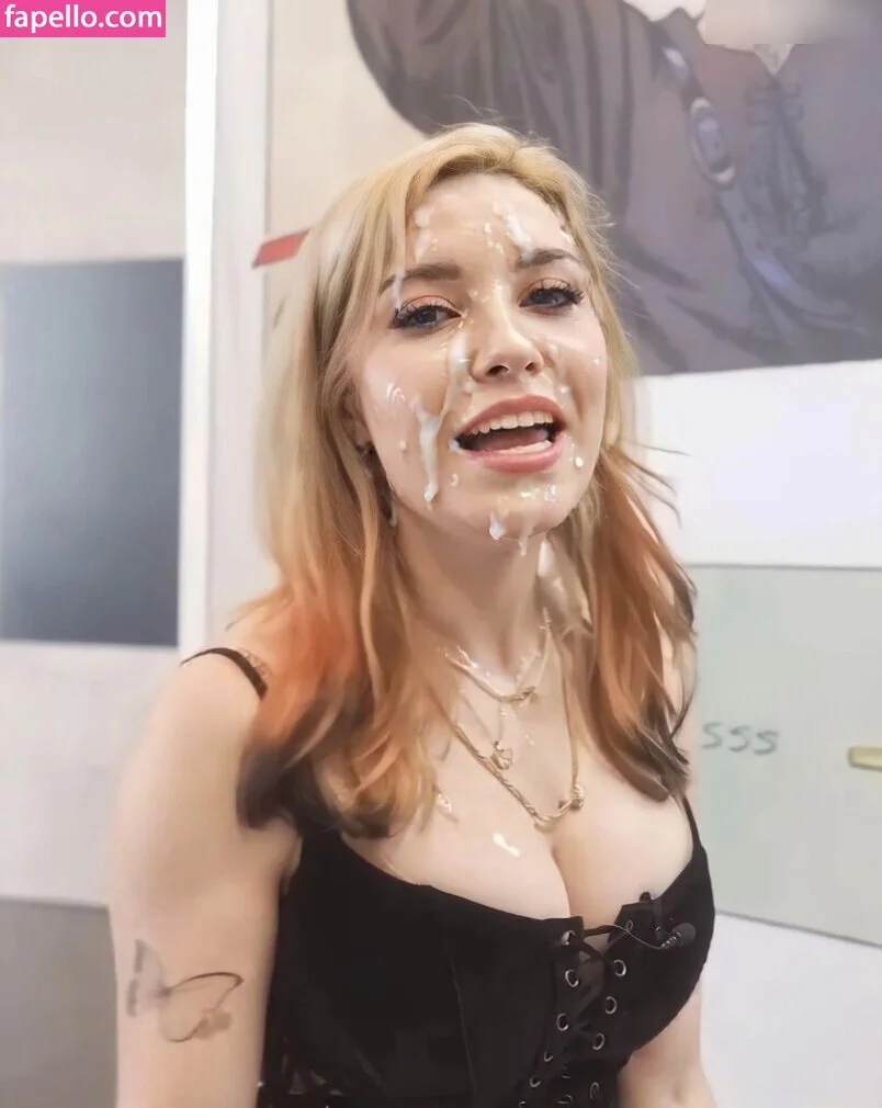 Facialize Me Onlyfans Photo Gallery 